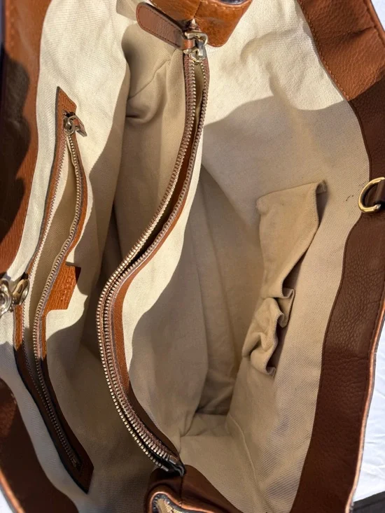 Gucci Bella GG Canvas Tote - Picture 10 of 16